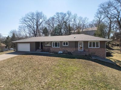 1380 Braun Ct
