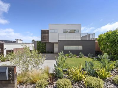 1621 Collingwood Dr