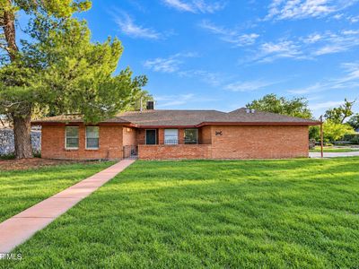 220 Serrania Dr