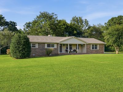 101 Royal Oak Dr