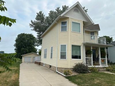 4702 County Highway Dm
