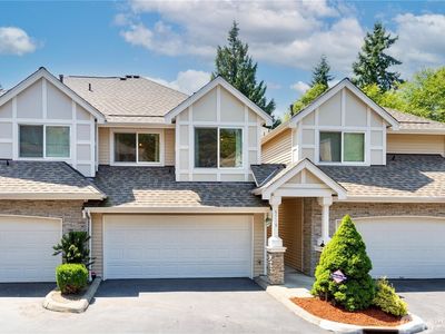 6519 SE Cougar Mountain Way