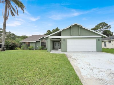 362 SE Crosspoint Drive