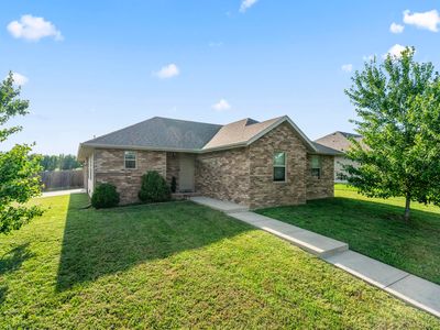 1047 S Tanner Drive