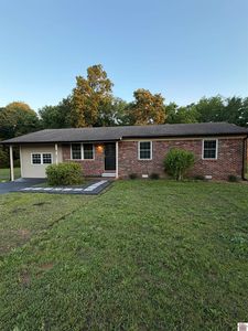 Property at 41 Candlelite Dr, Almo, KY