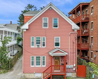 15 1/2 Palmer St