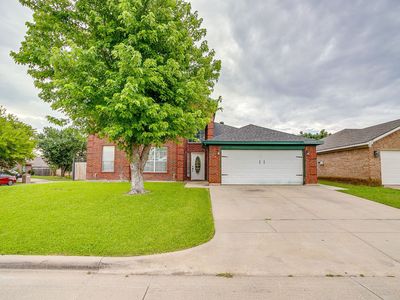8601 Garden Springs Dr