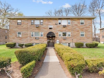 20 Auna Dr APT 7
