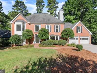 871 Chestnut Lake Dr NE