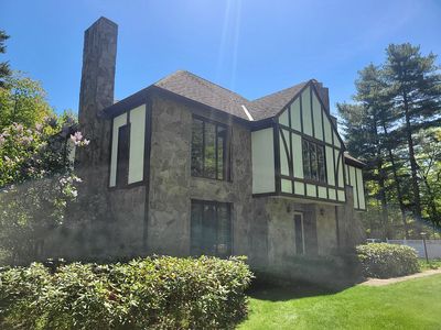 23 Carr Rd