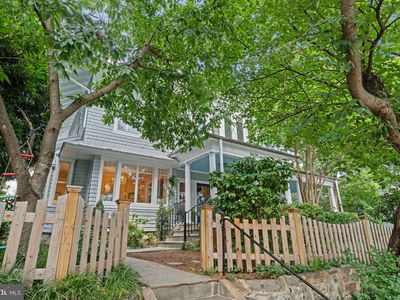 3031 Newark St NW