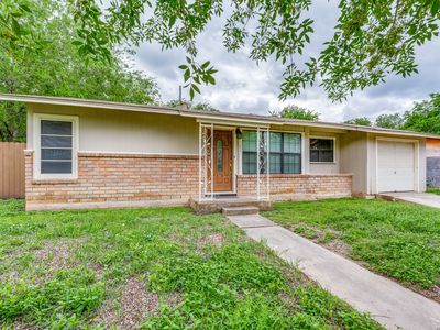 162 CYRIL DR