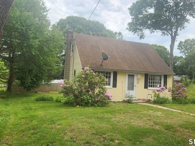 30 Sunset Avenue