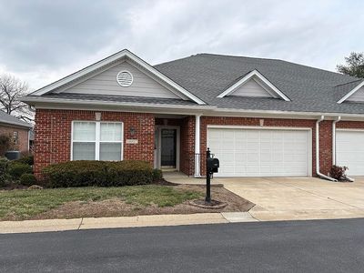 10517 Sawyer Pl