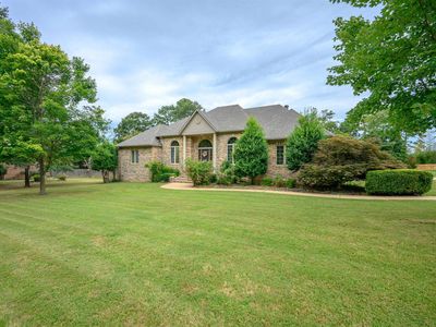 25 Aberdeen Dr