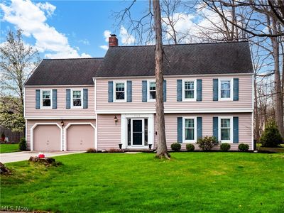 1565 Greenleaf Cir