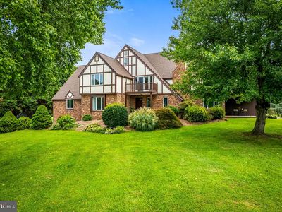 203 Locust Hill Dr
