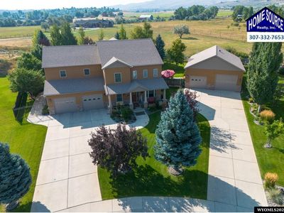 295 Dupont Dr
