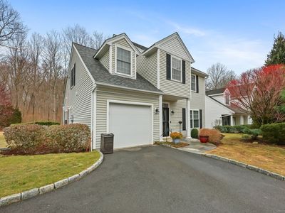 48 Village Ct UNIT 48