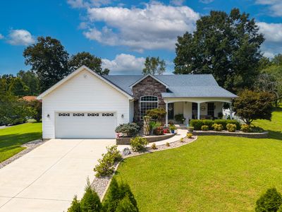 121 Shannon Ln