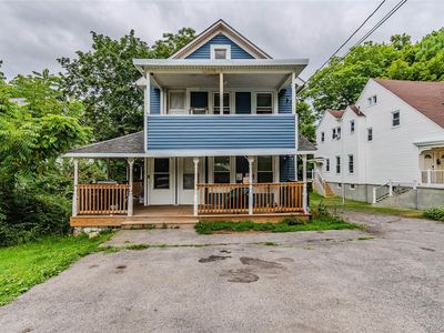 120 Vineyard Avenue