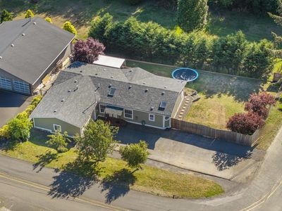 4788 NE Neotsu Dr