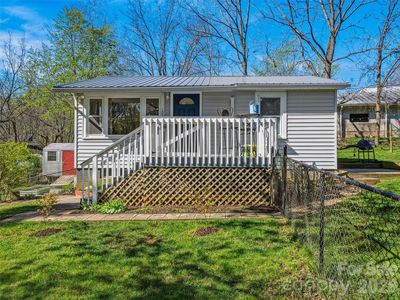 125 Lower Edgewood Rd