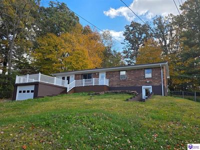 454 Pinewood Dr