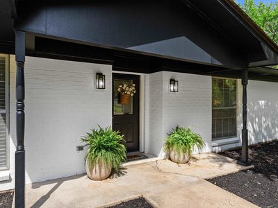 3301 Rockbrook Dr