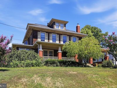 333 E Main St