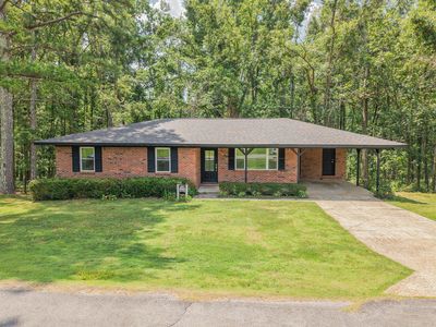 300 Central Dr