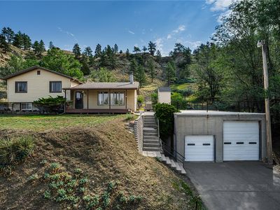 925 Edgehill Vista Rd