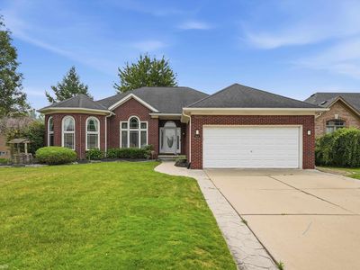 36606 Maple Leaf Dr