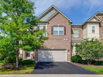335 Camberley Ln