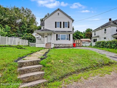 42 Upper Powderly St