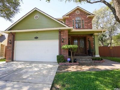 20411 Gathering Oak