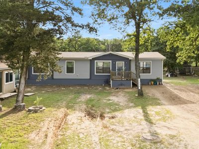 1334 E Woods Dr