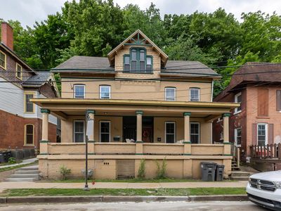 364 W Locust St #366-W