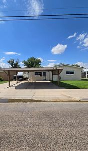 Property at 936 E Bryan St, Kermit, TX