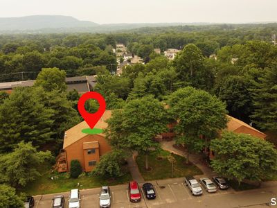150 Burritt Street #6J