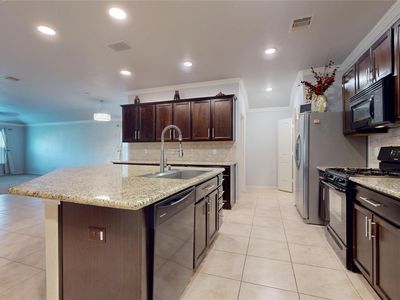 2907 McDonough Way