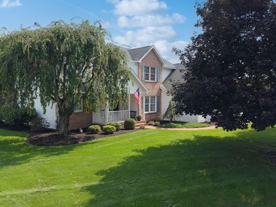 22 Crestmont Cir