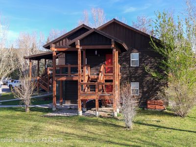 227 Lakewood Rd #2