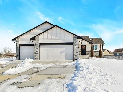 1721 N Thoroughbred Cir
