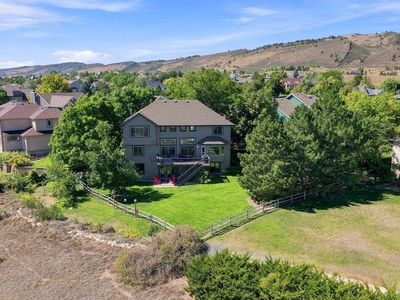 2626 Black Fox Ct