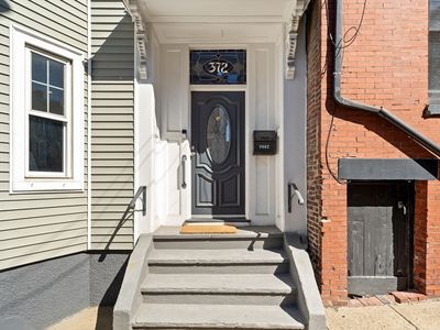 372 Silver St