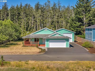 1451 SW Alder Ave