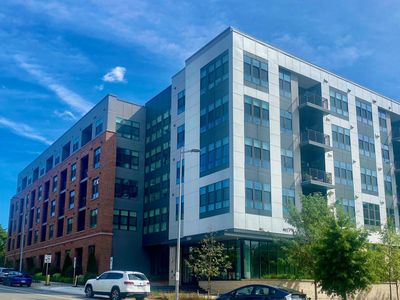 1761 Old Meadow Rd UNIT 404