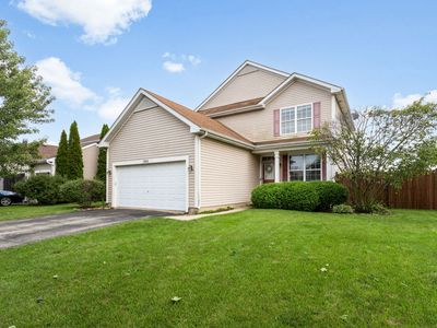 1945 W Helen Dr