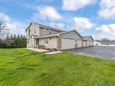 Property at 1015 E Woodview COURT #2, Slinger, WI